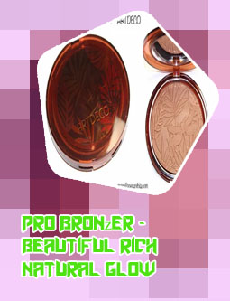 Bronzer compact